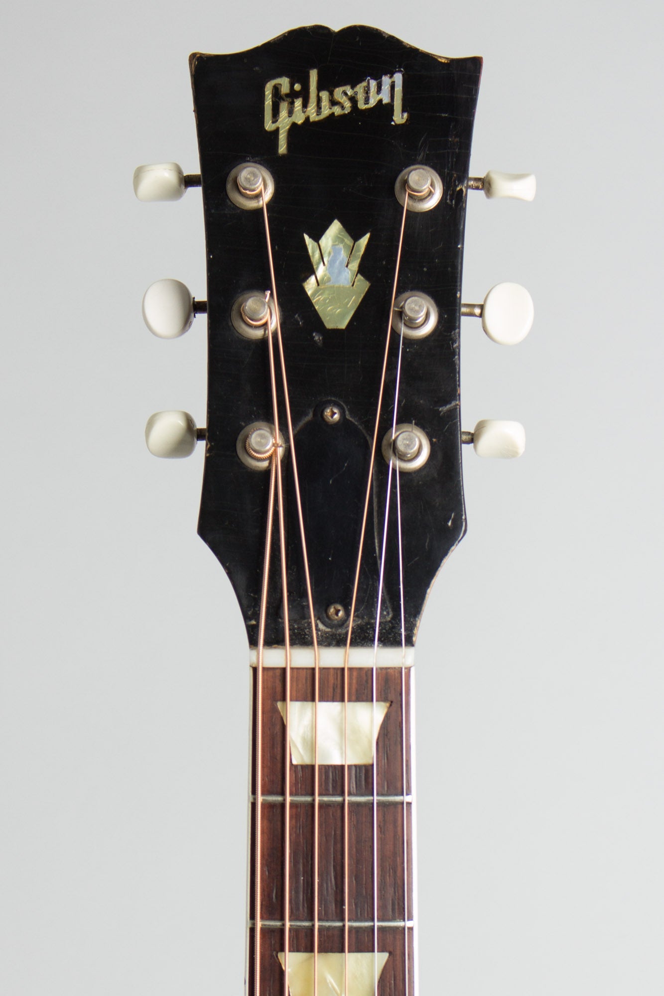 Gibson CF-100 Flat Top Acoustic Guitar (1952)