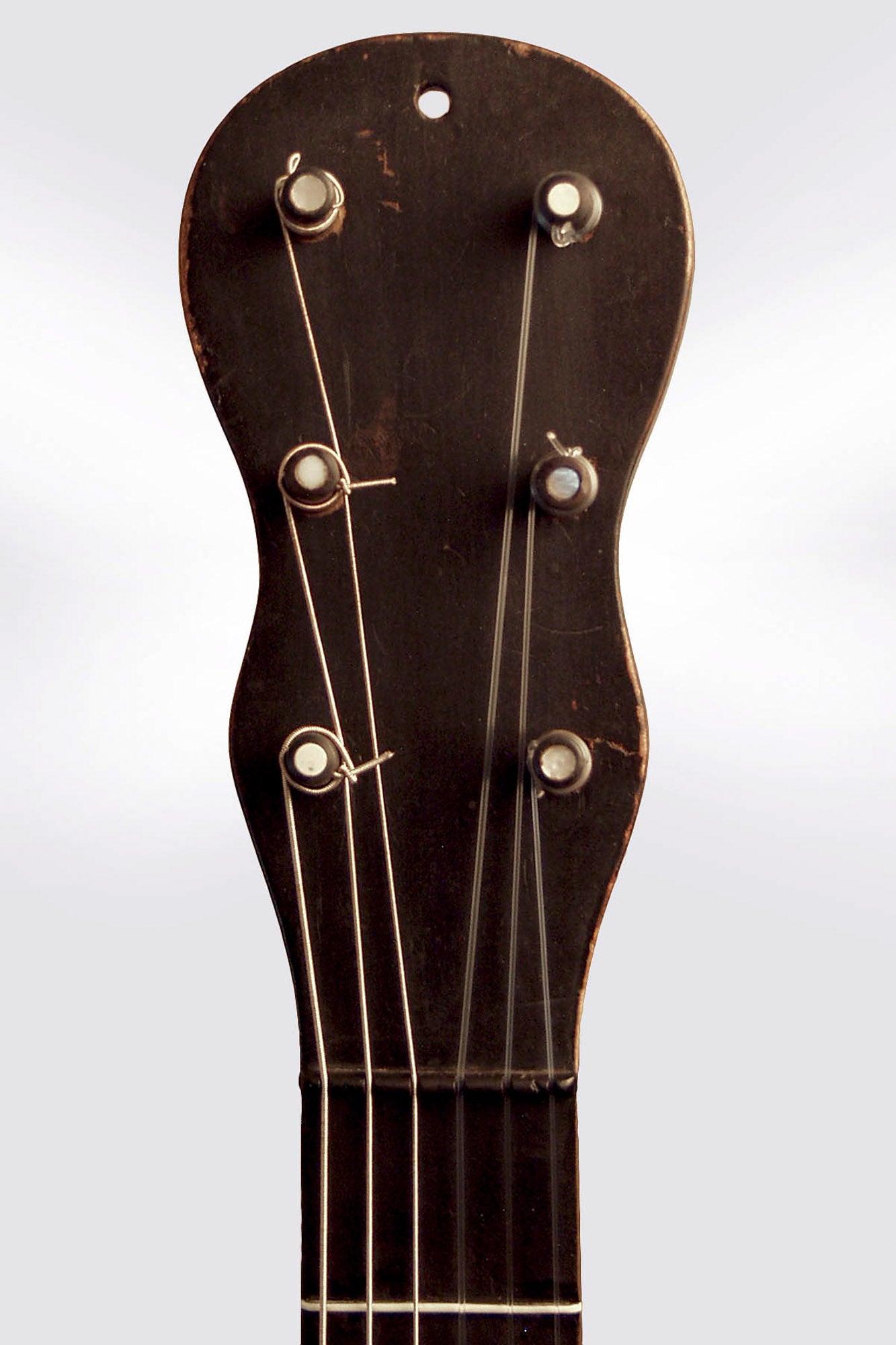 Stauffer Viennese Romantic Guitar