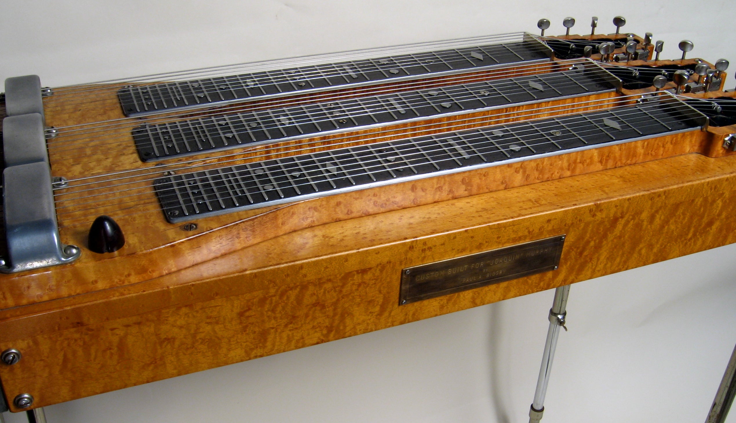 Bigsby Triple Eight High Steel Electric Guitar (1947) – RetroFret