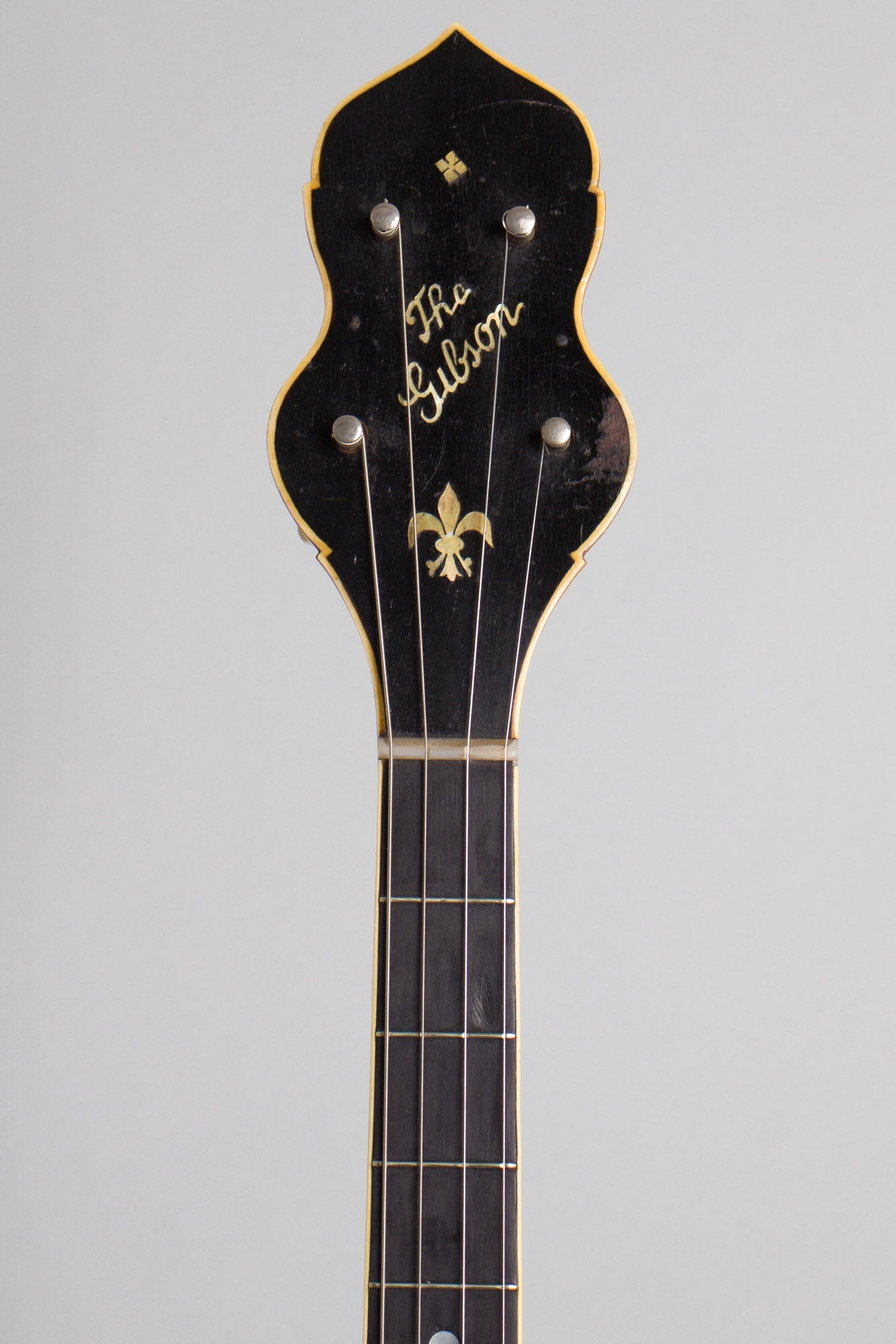 Gibson TB-4 Tenor Banjo (1924)