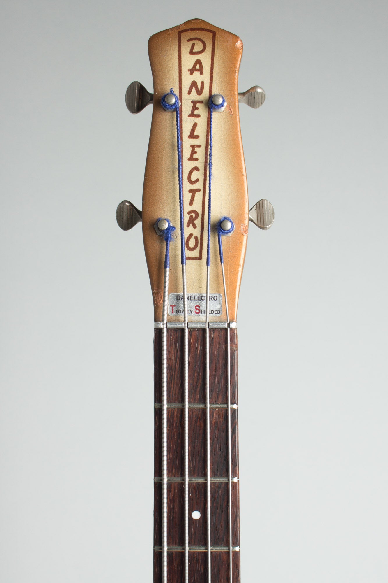 Danelectro Longhorn Model 4423 Electric Bass Guitar (1966)