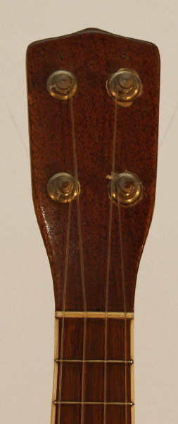 Nicola Turturro Soprano Ukulele (1925)