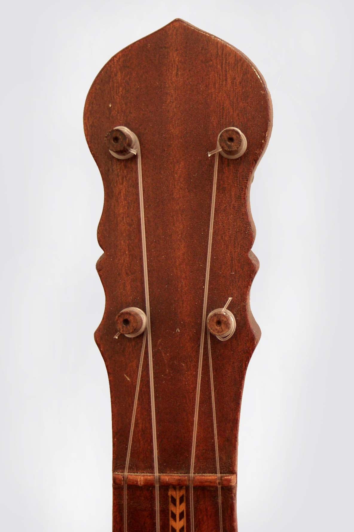 unlabelled Chicago Hawaiian Soprano Ukulele (1919)