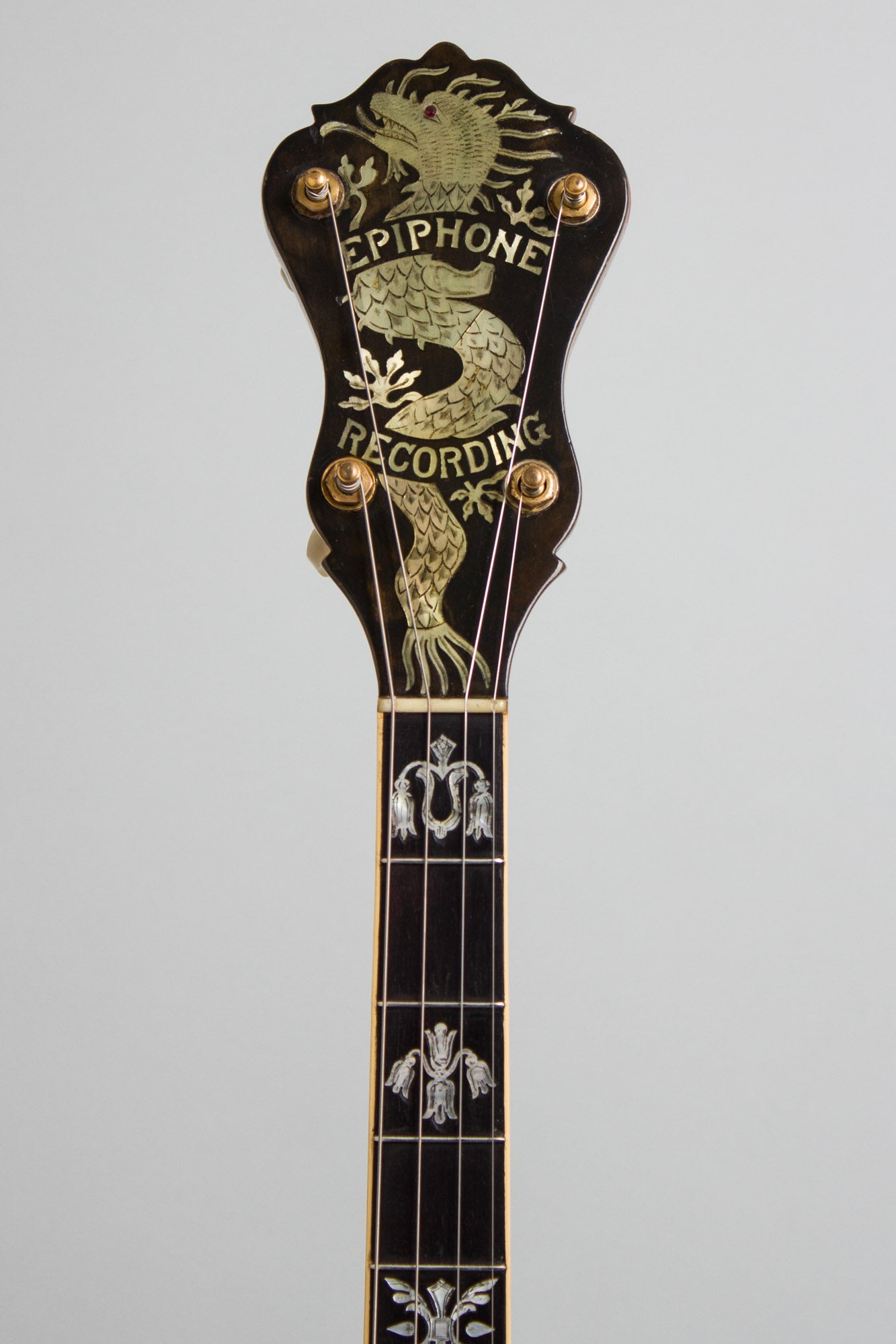 Epiphone Recording Deluxe Art Model Tenor Banjo (1926)