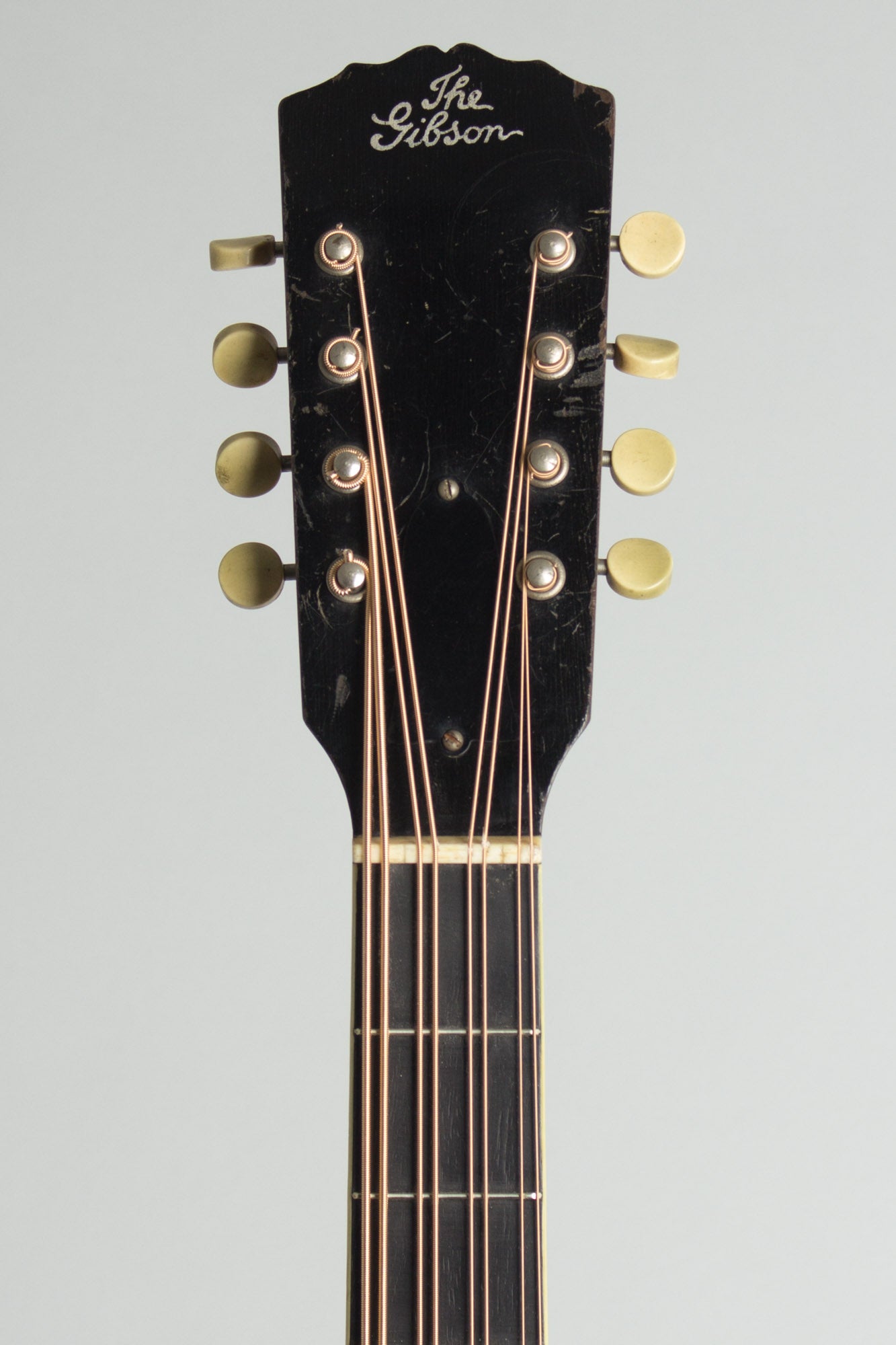 Gibson K-1 Carved Top Mandocello (1931)