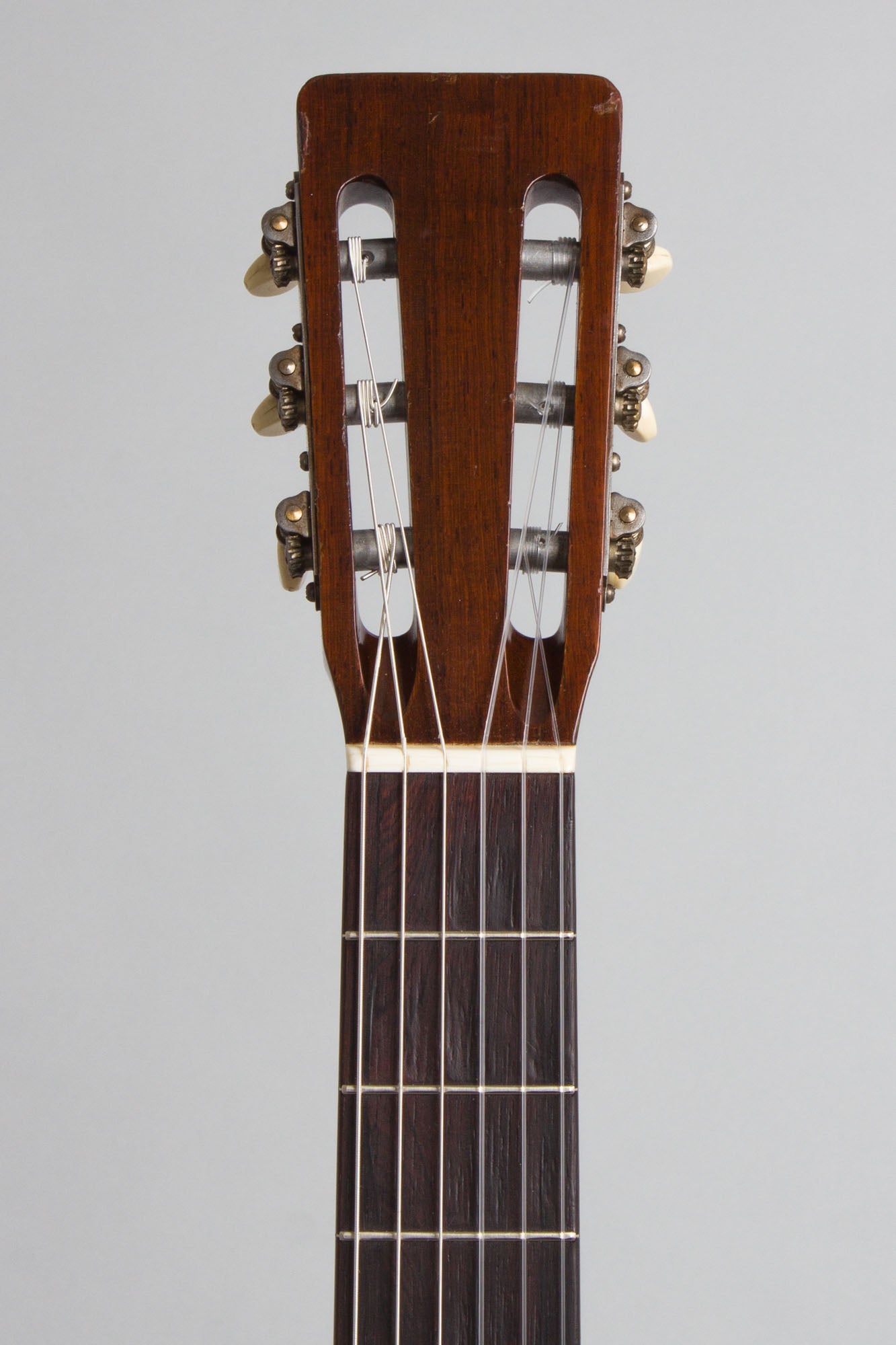 C. F. Martin 00-18G Classical Guitar (1958)