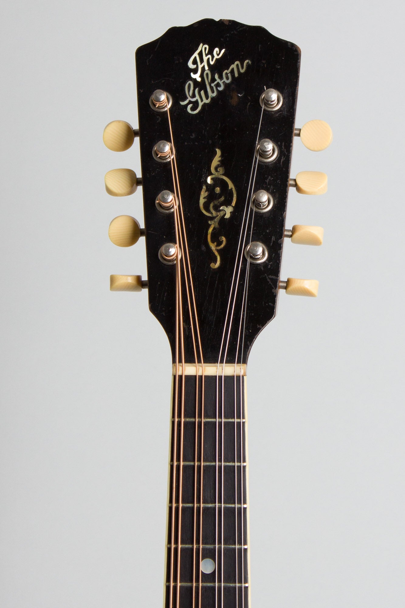 Gibson Model A-3 Carved Top Mandolin (1919)