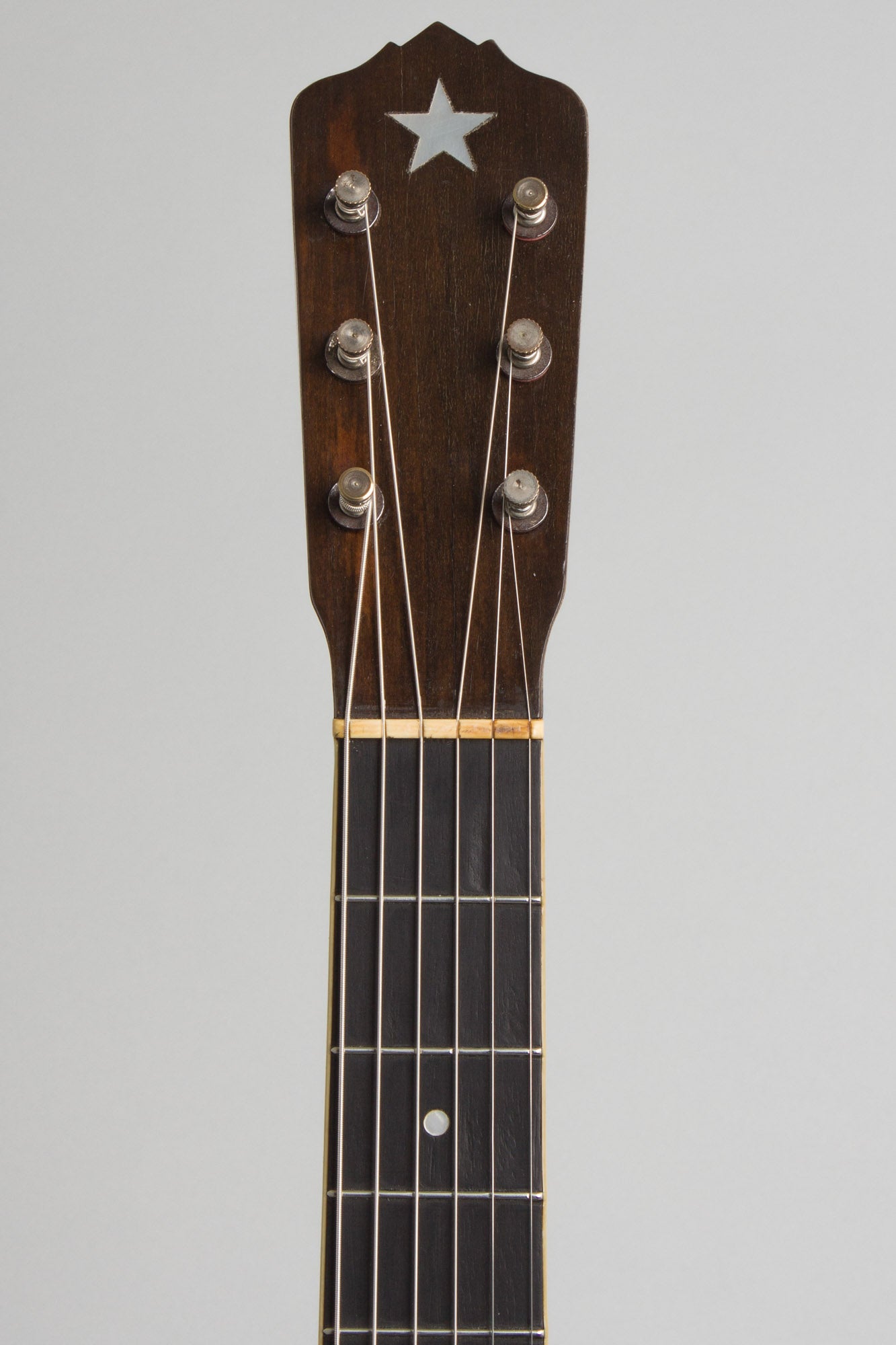 Fairbanks/Vega Tu-Ba-Phone Guitar Banjo (1920)
