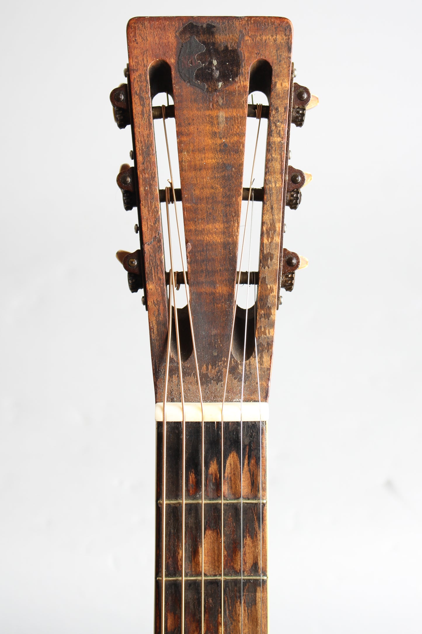National Style 0 Resophonic Guitar (1931)
