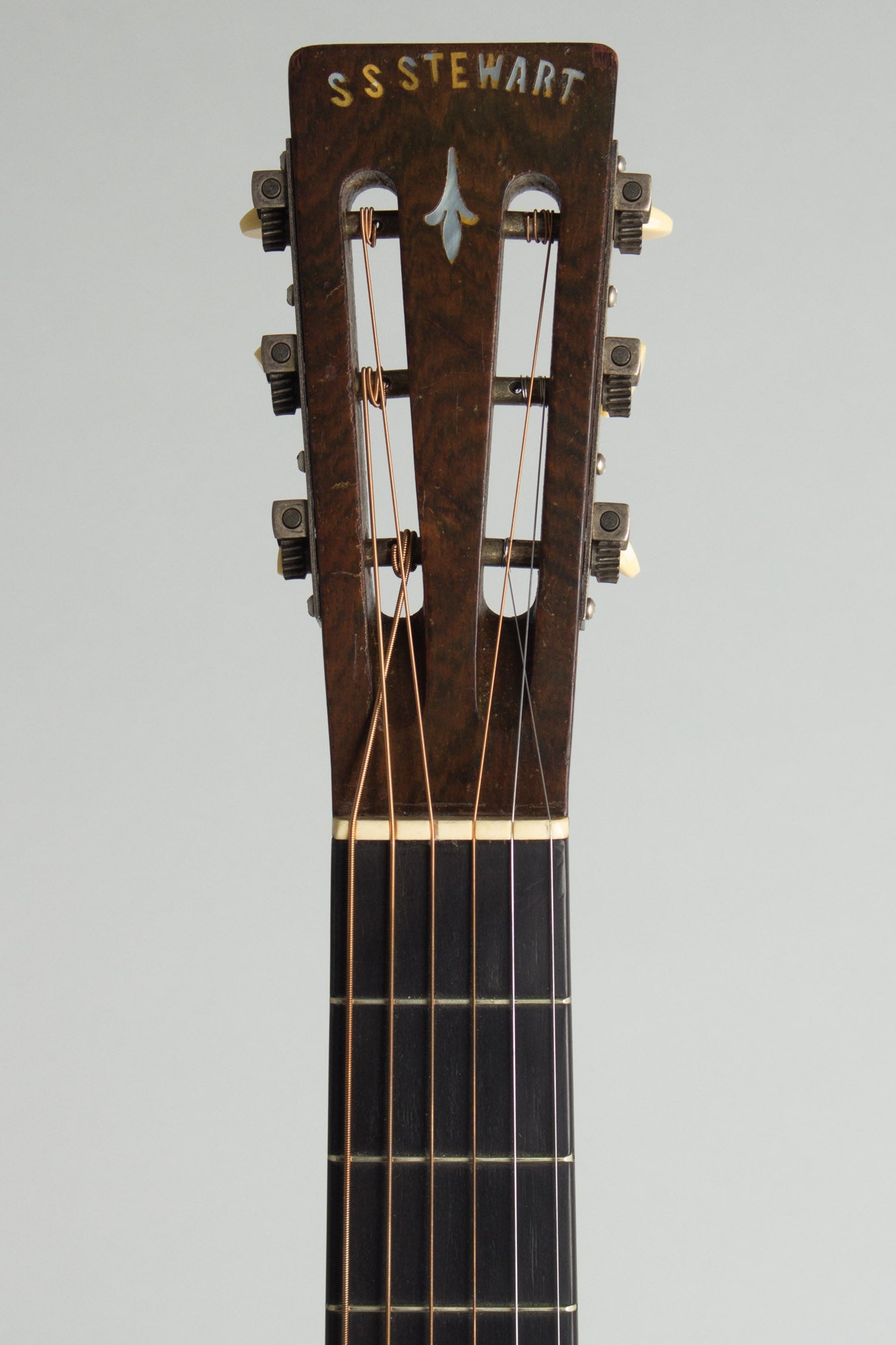 Regal S. S. Stewart Model A-4000 Concert Size Flat Top Acoustic Guitar (1930)
