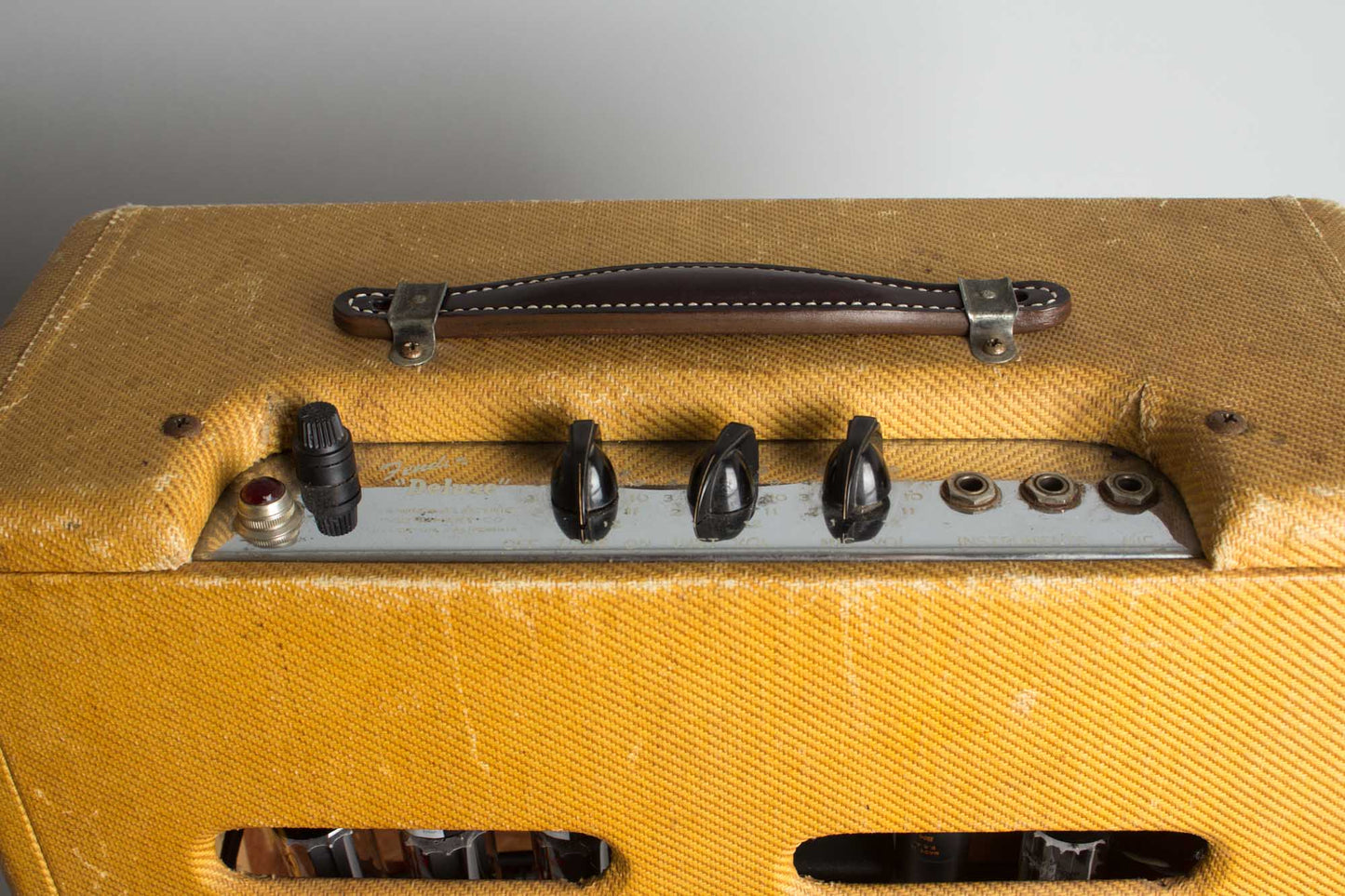 Fender Deluxe Model 5B3 Tube Amplifier (1952)
