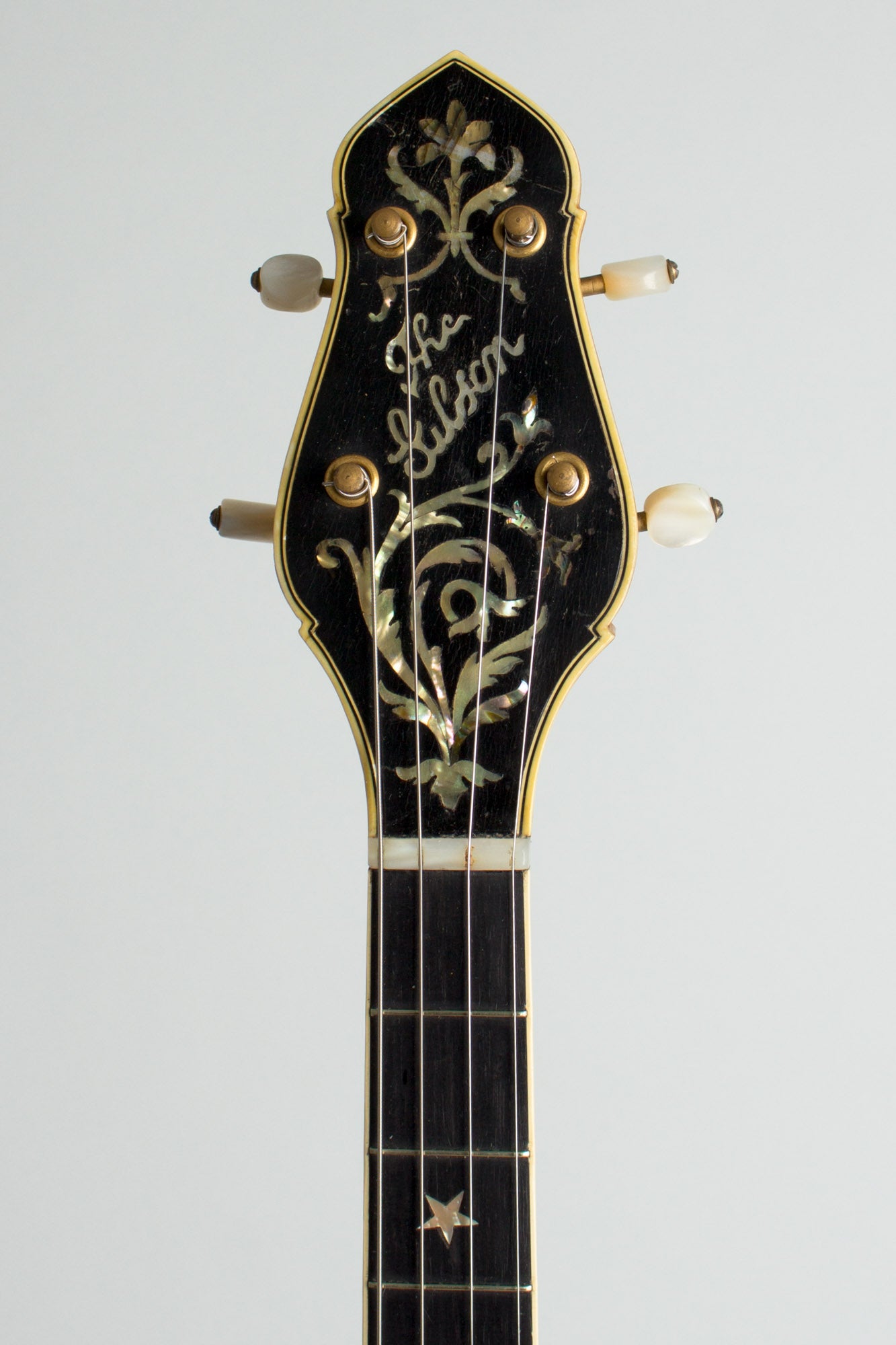 Gibson TB-5 Tenor Banjo (1923)