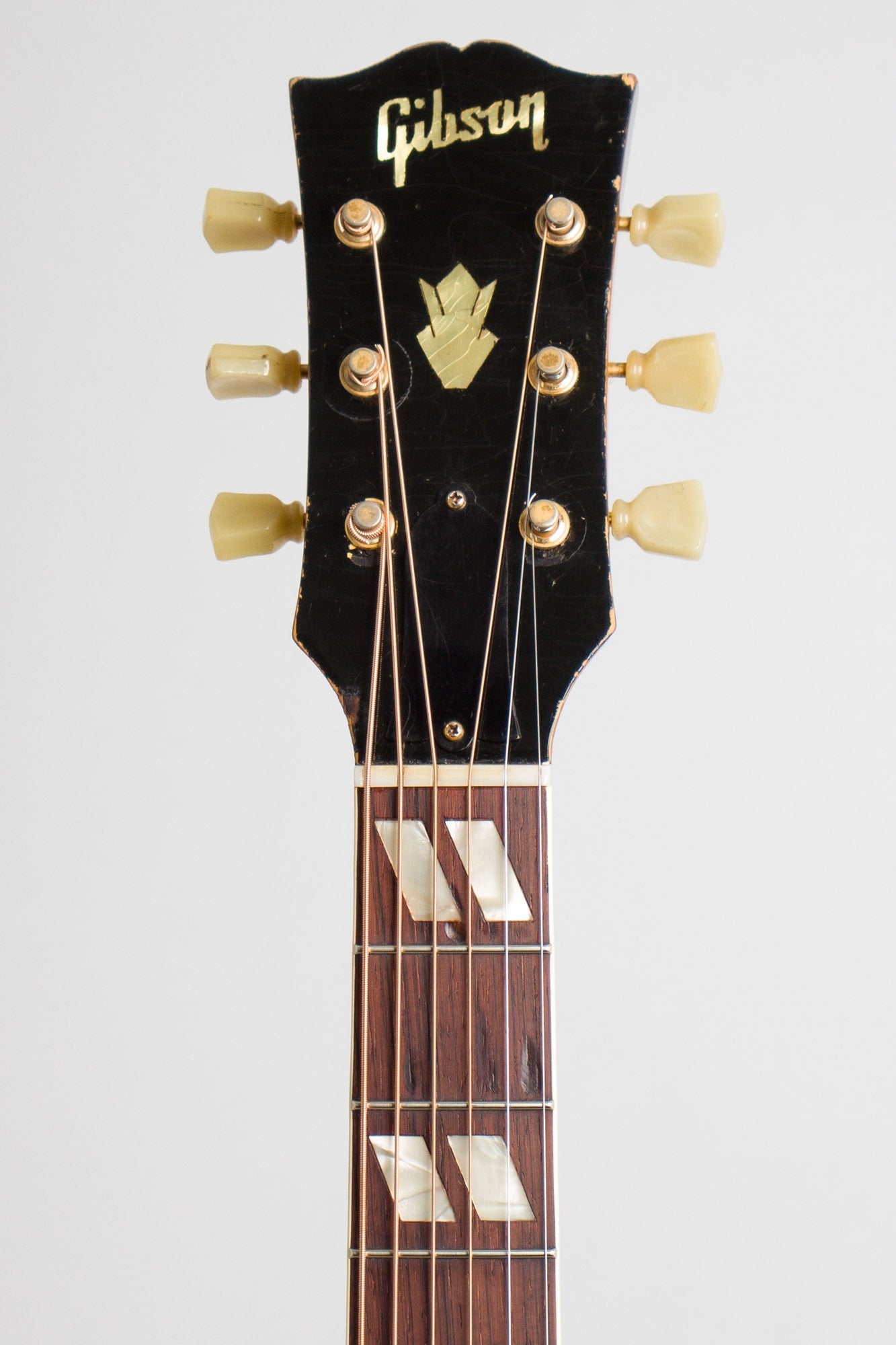 Gibson J-185 Flat Top Acoustic Guitar (1954)