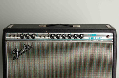 Fender Vibrolux Reverb AA-864 Large Combo Tube Amplifier (1968)