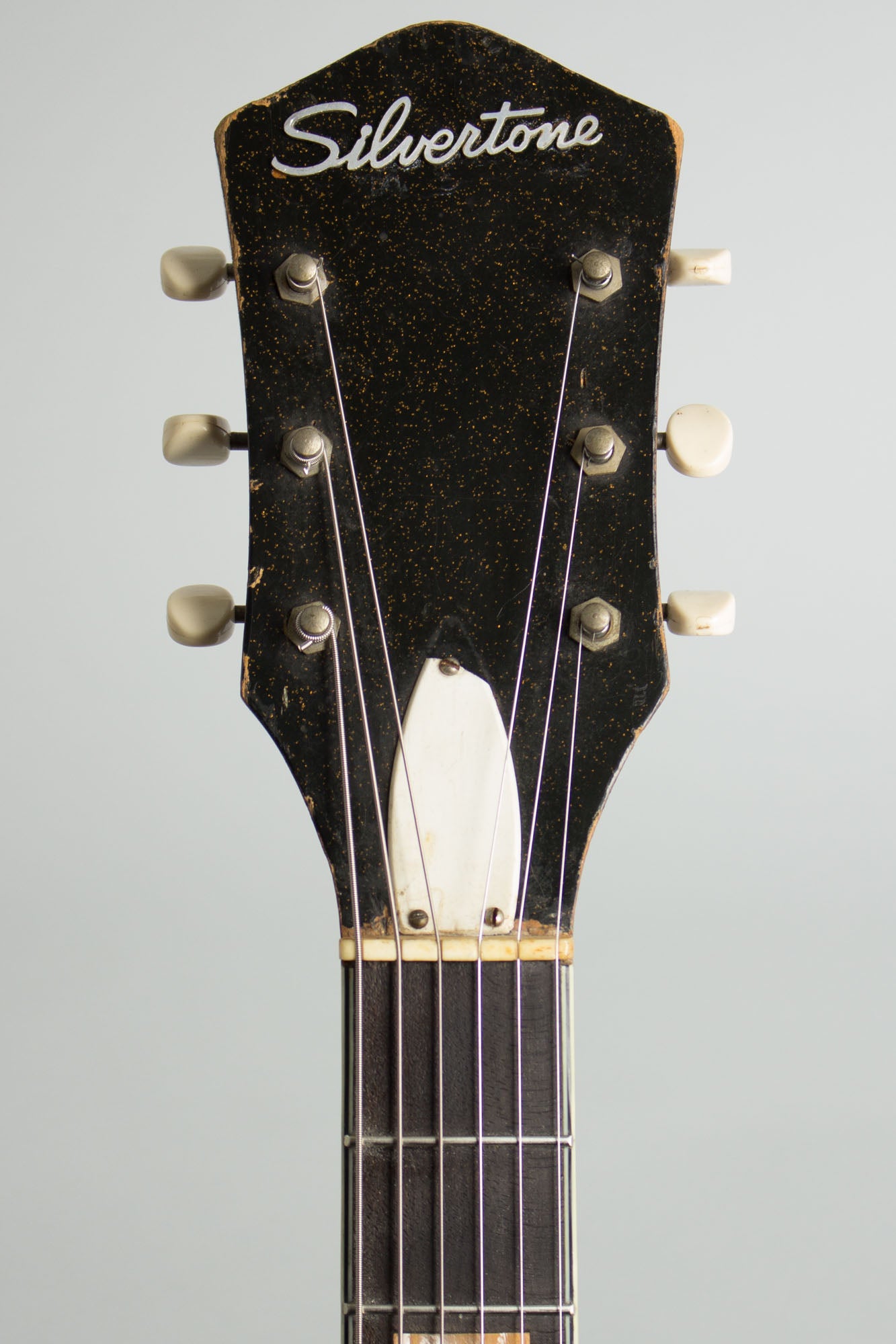 Harmony Silvertone Model 1423 Semi-Hollow Body Electric Guitar (1962)