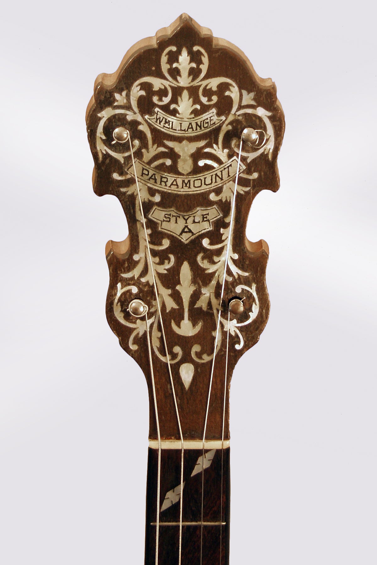 Paramount Style A Tenor Banjo (1923) – RetroFret
