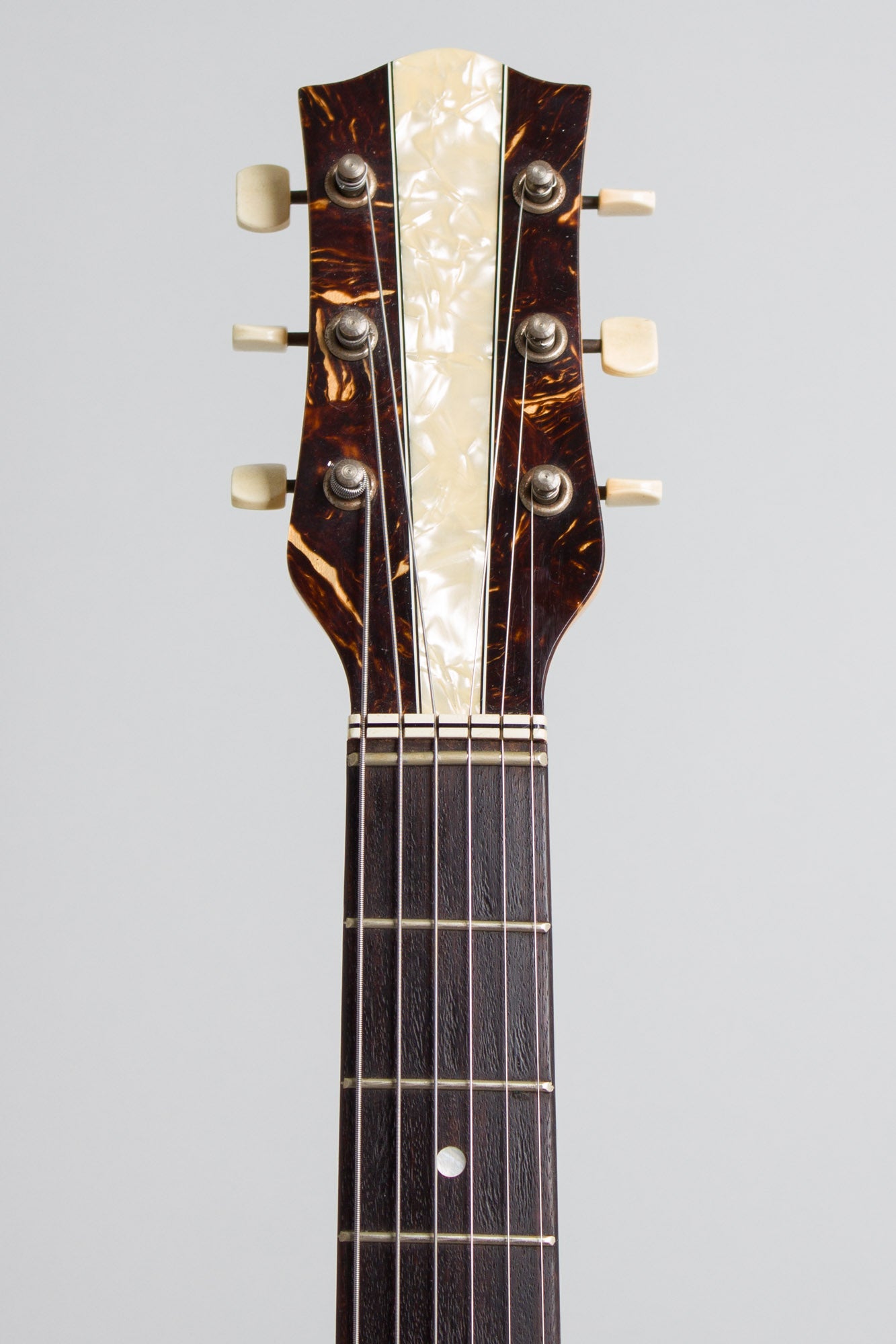 Hofner Club 40 Arch Top Hollow Body Electric Guitar (1957)
