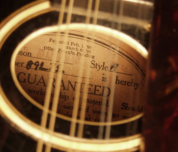 Gibson Style A Carved Top Mandolin (1929)