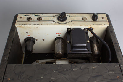 Supro Super Model 1606 Tube Amplifier (1958)