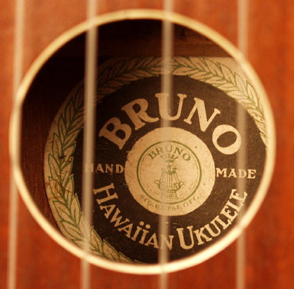 Bruno Soprano Ukulele (1925)