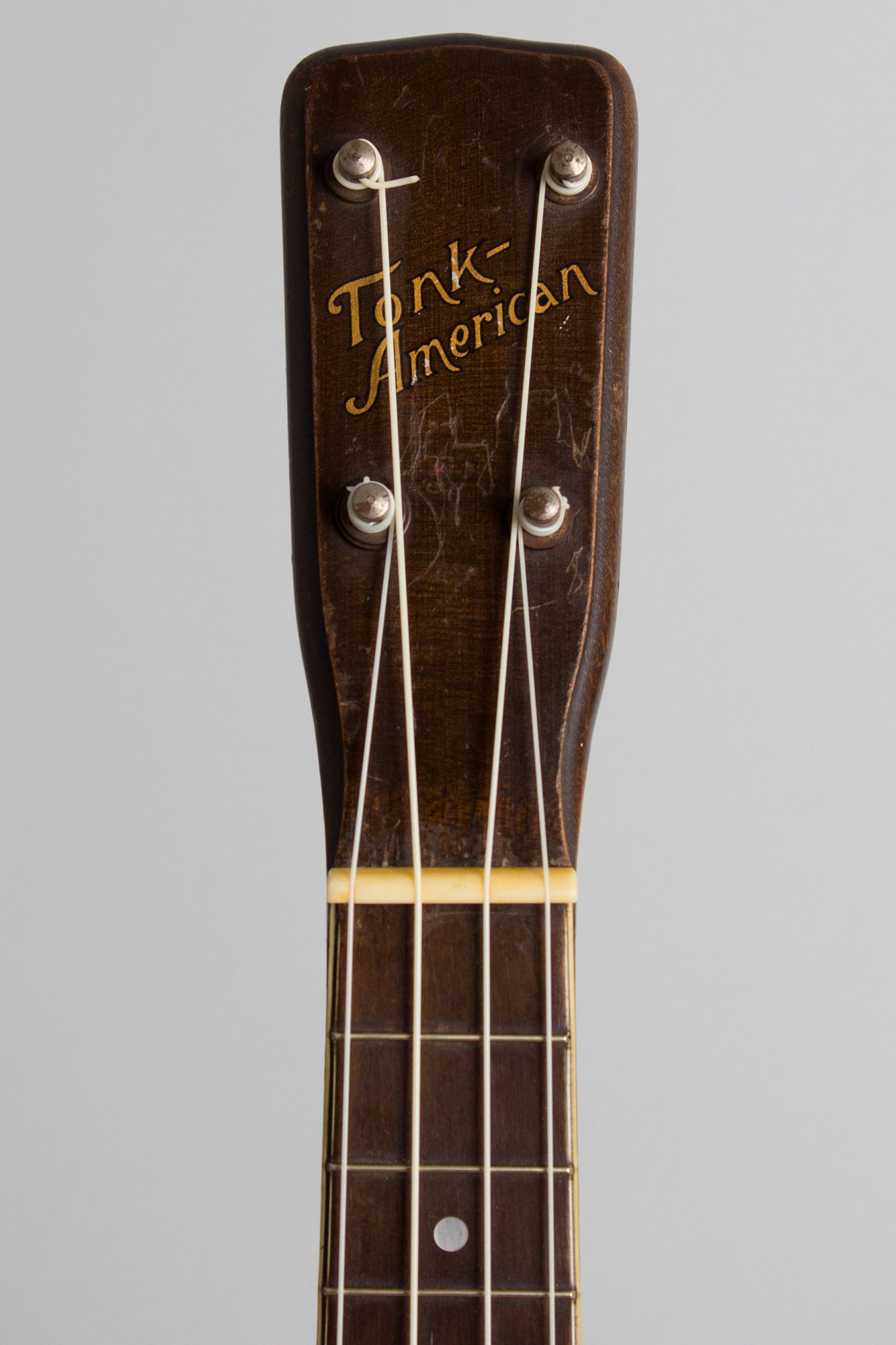 Regal Tonk American Soprano Ukulele (1932)