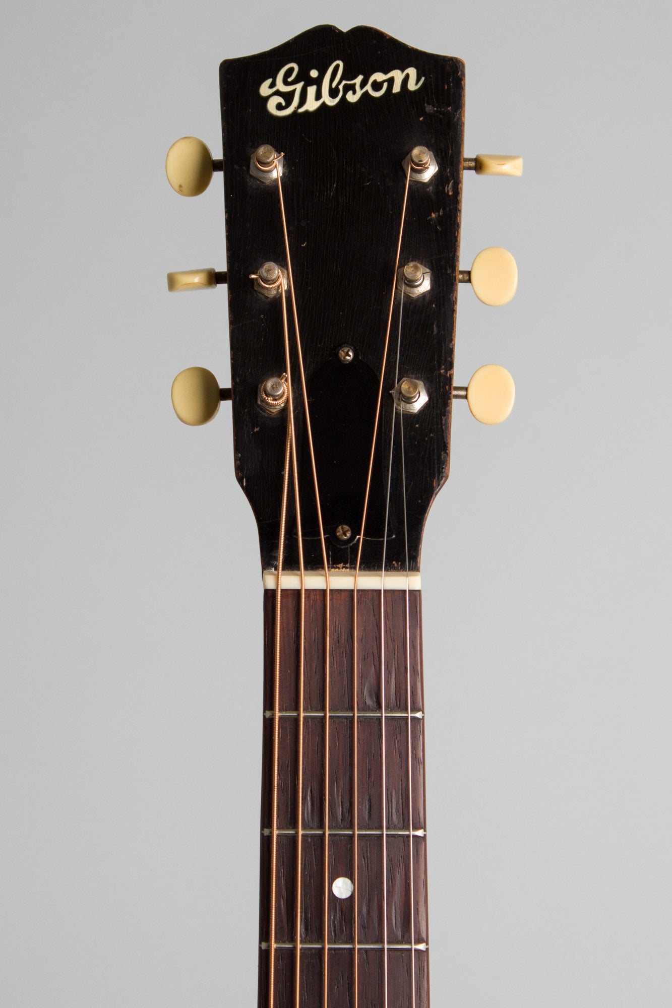 Gibson J-35 Flat Top Acoustic Guitar (1937-8)