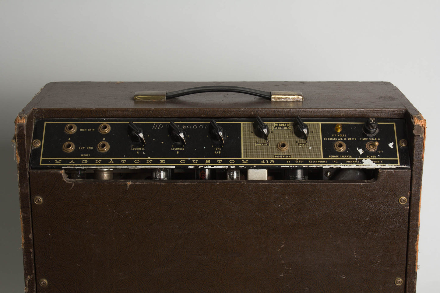 Magnatone Custom 413 Tube Amplifier (1962)