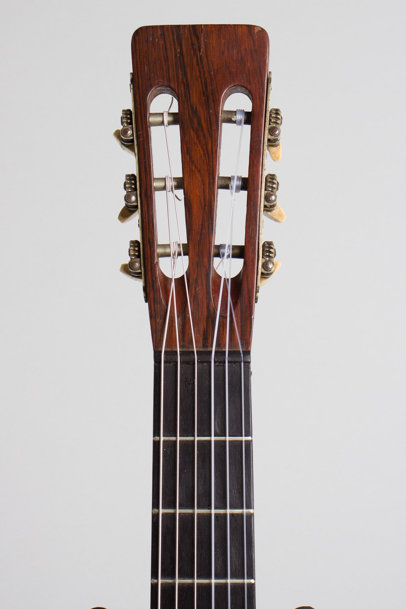 Wm. B. Tilton Style 3 Parlor Guitar (1860s)