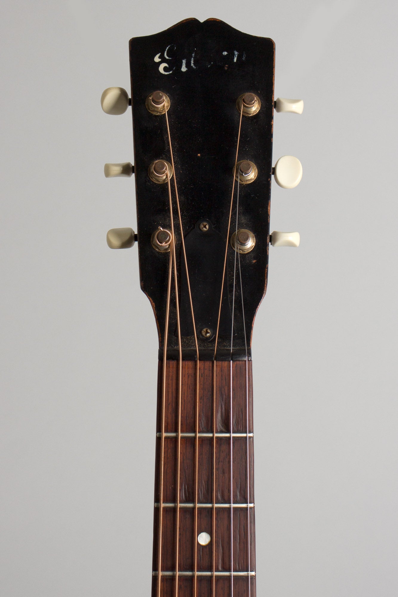 Gibson L-00 Flat Top Acoustic Guitar (1939)