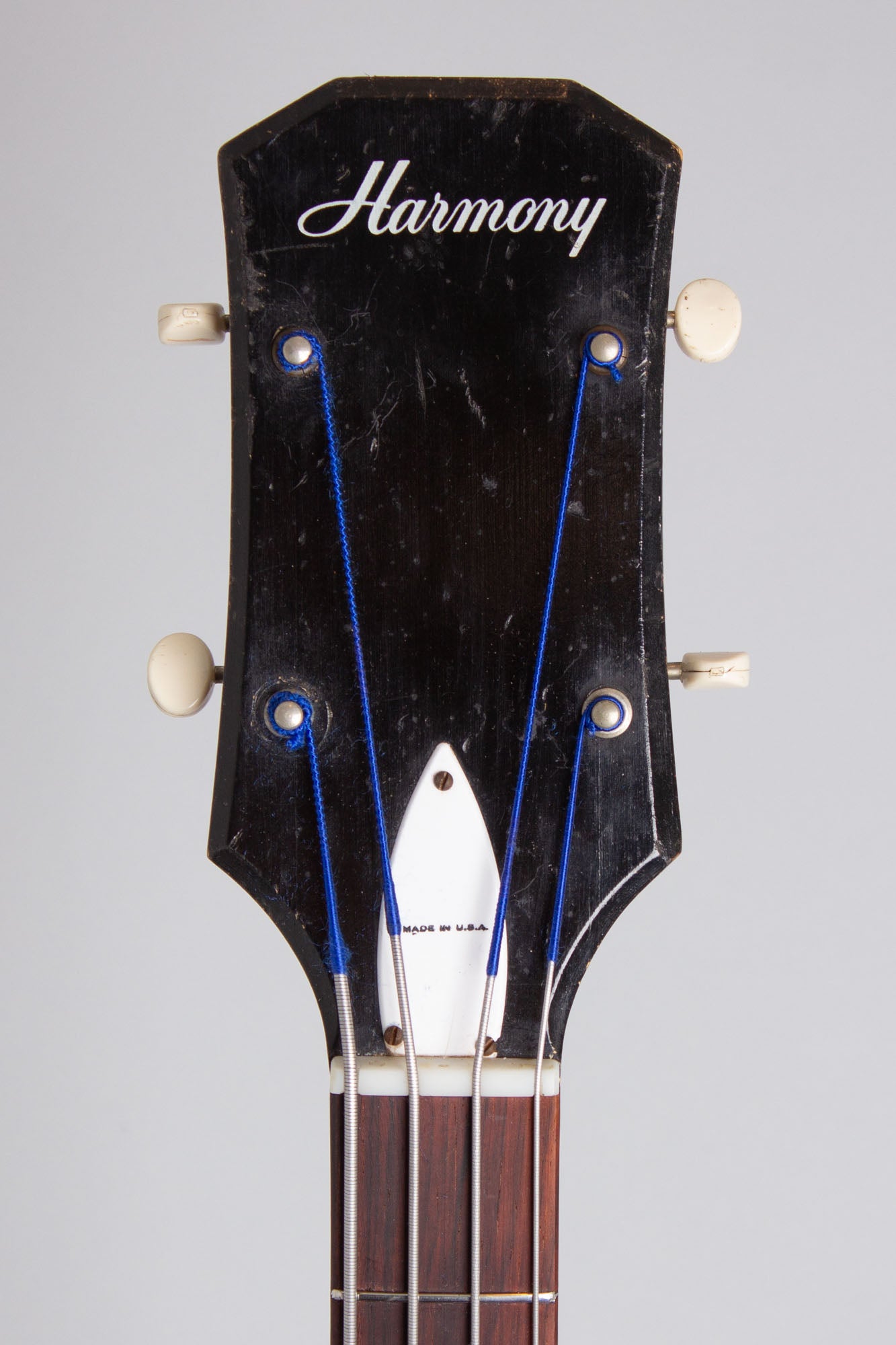 Harmony H-22 Electric Bass Guitar (1965)