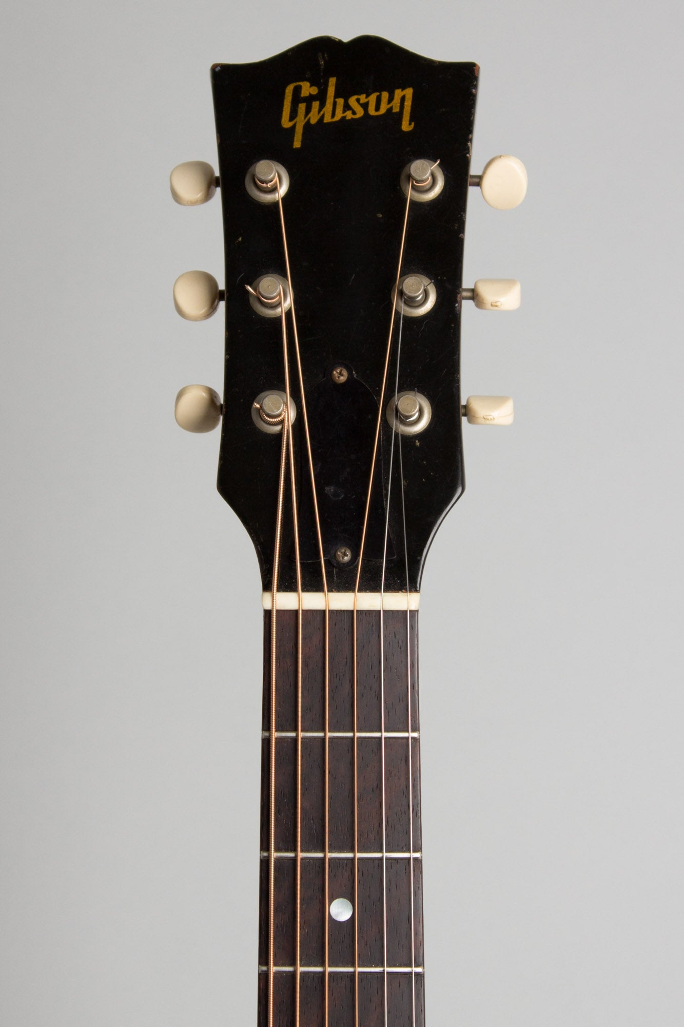 Gibson J-45 Flat Top Acoustic Guitar (1950)