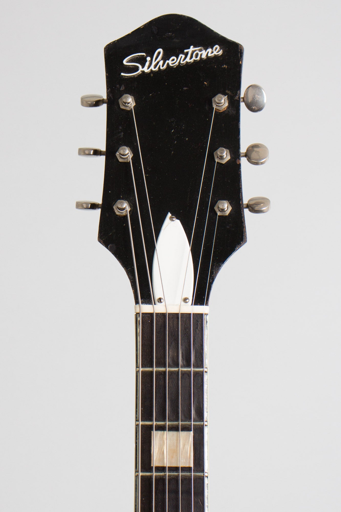 Harmony Silvertone Model 1446L Thinline Hollow Body Electric Guitar (1962)