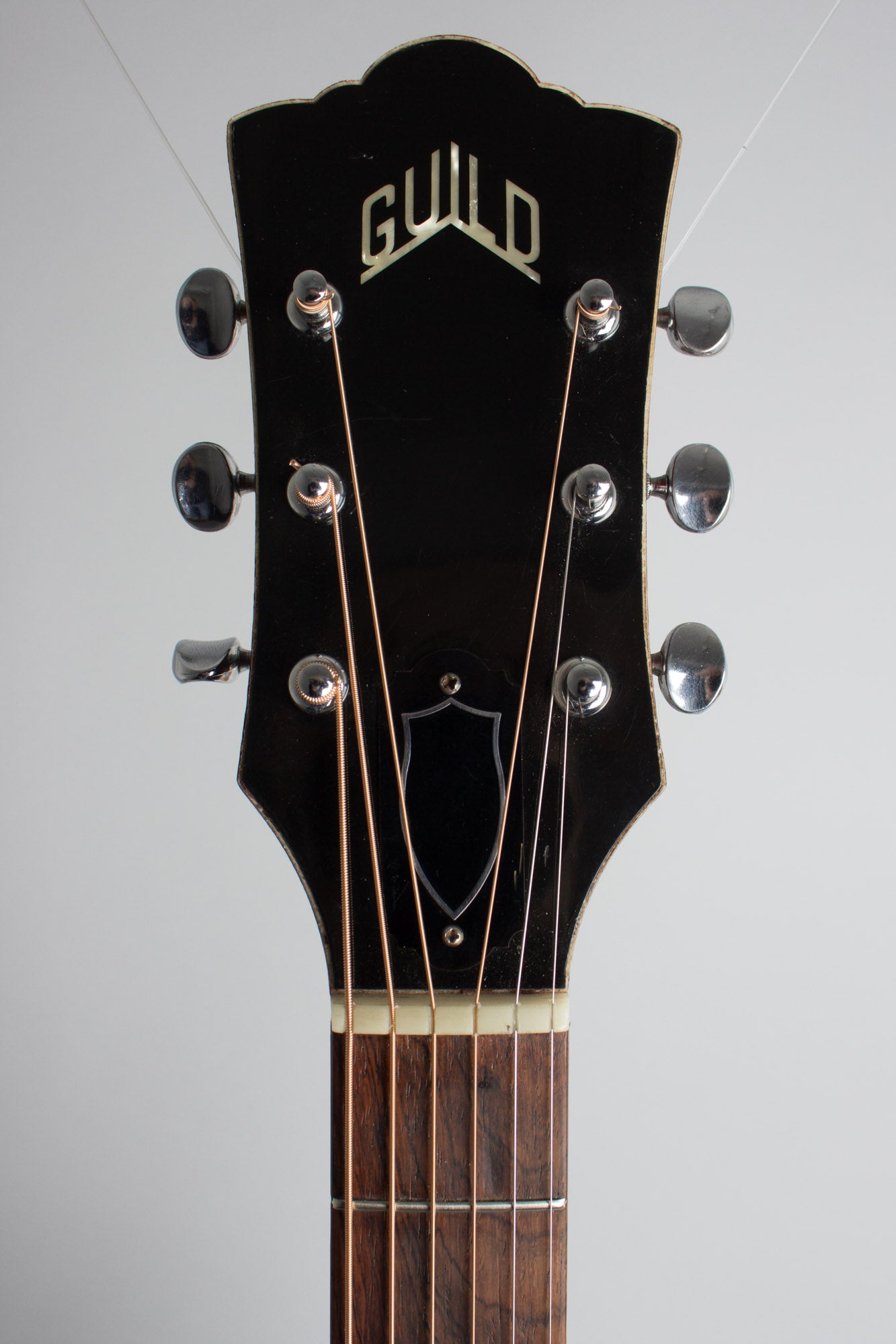 Guild F-20 Flat Top Acoustic Guitar (1968)