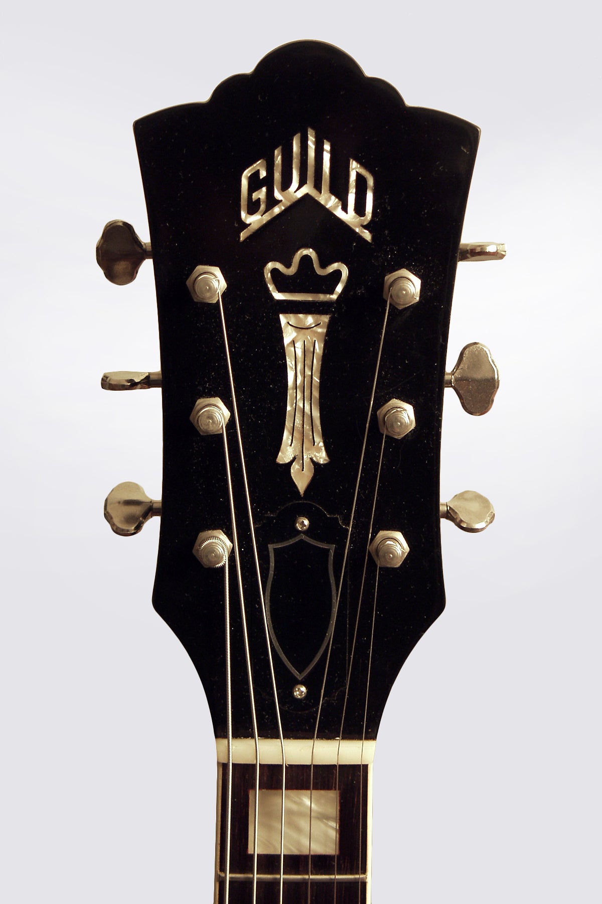Guild S-100 Solid Body Electric Guitar (1970)