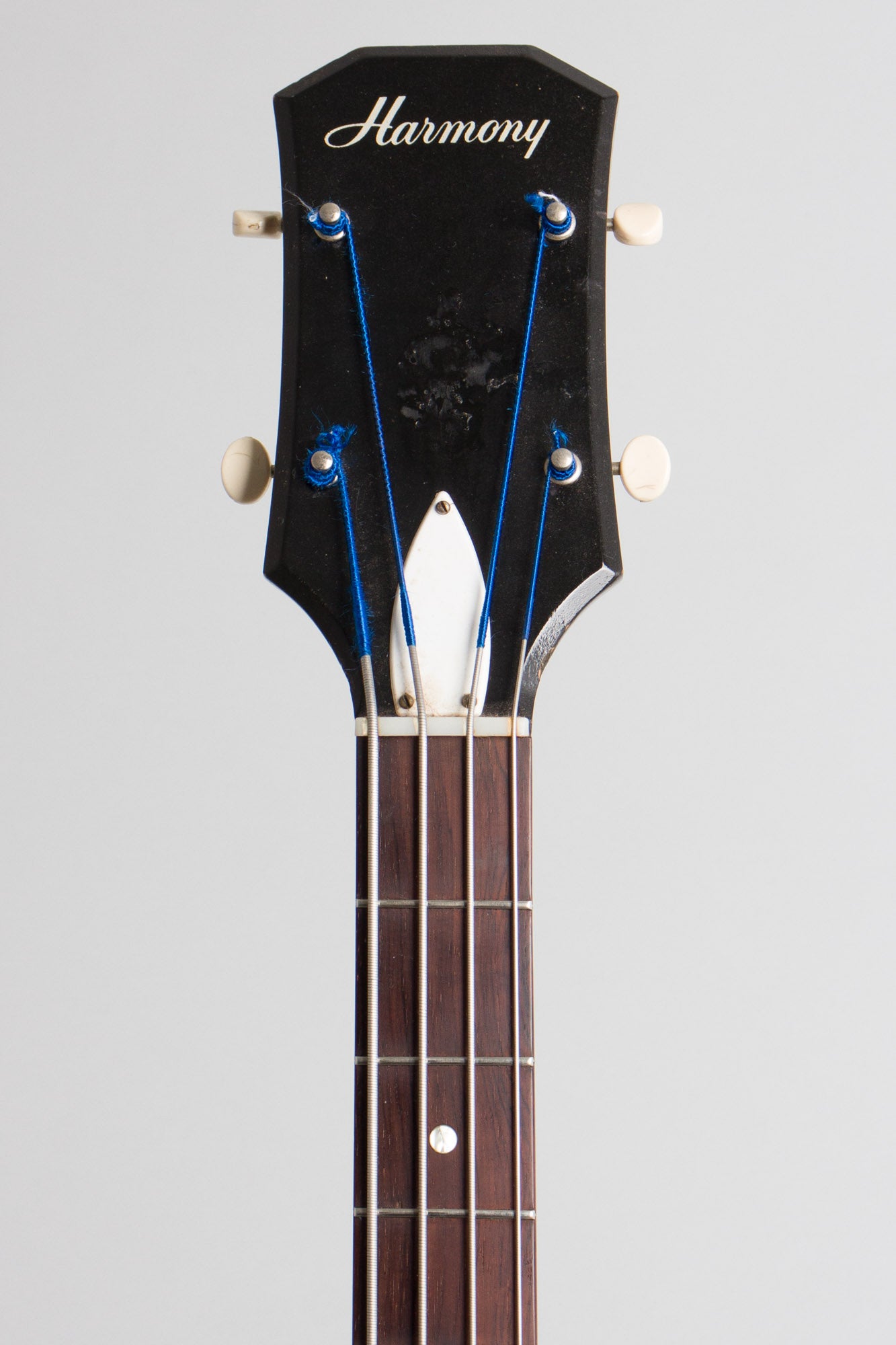 Harmony H-22 Electric Bass Guitar (1965)