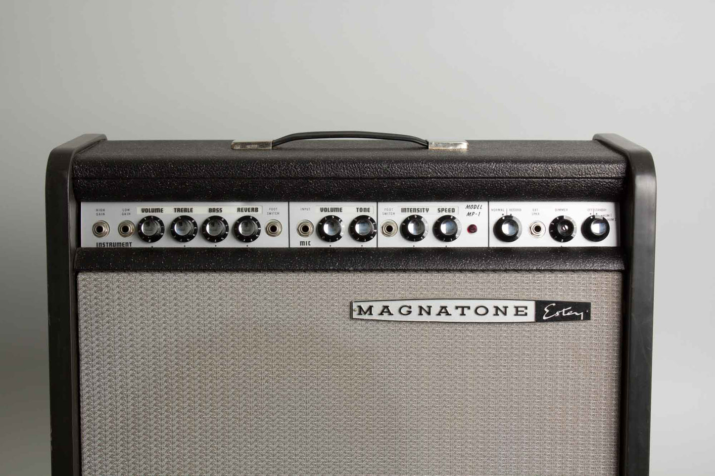 Magnatone Model MP-1 Tube Amplifier (1966)