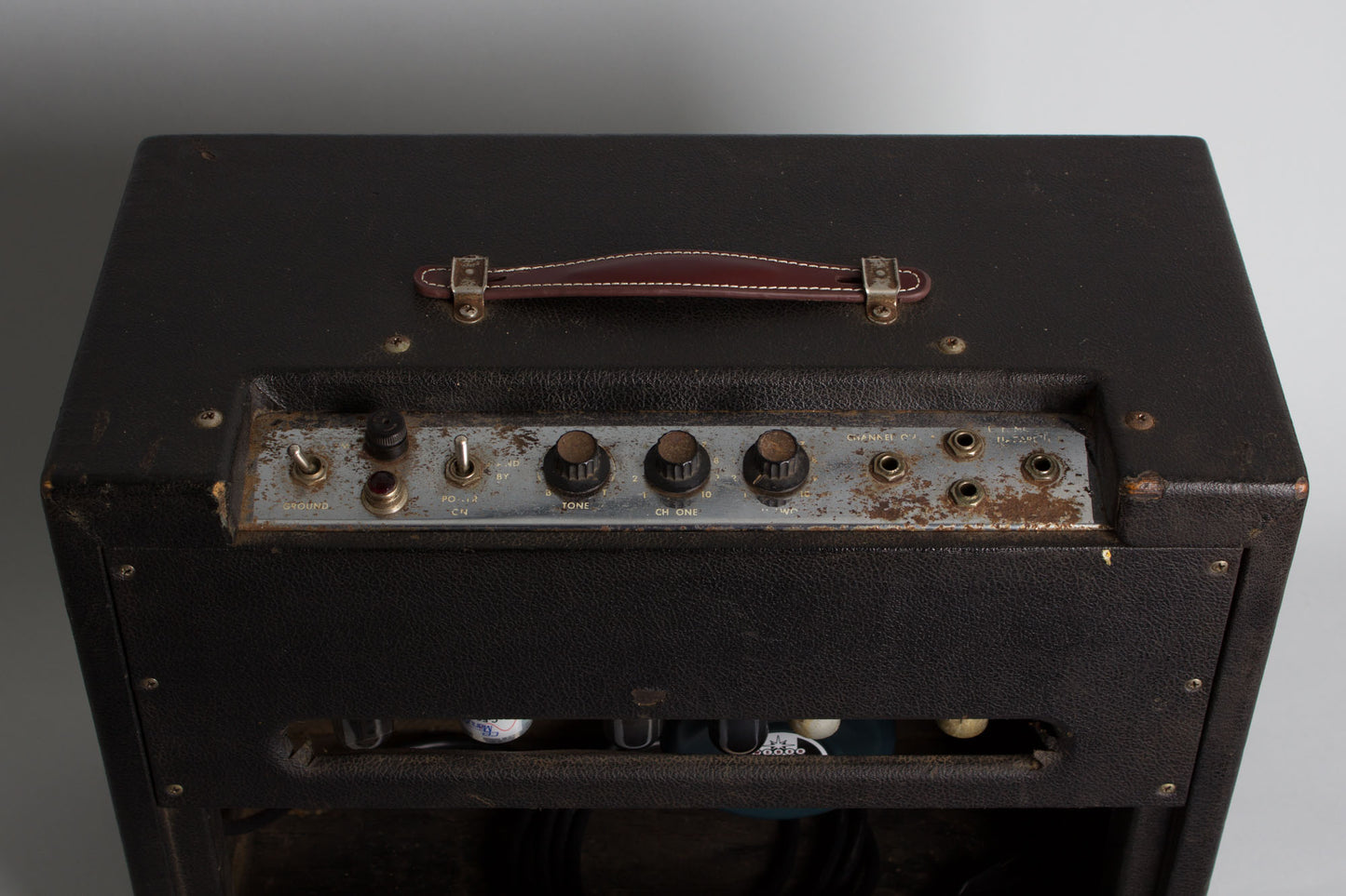 DeArmond Martin Model 112 Tube Amplifier (1960)