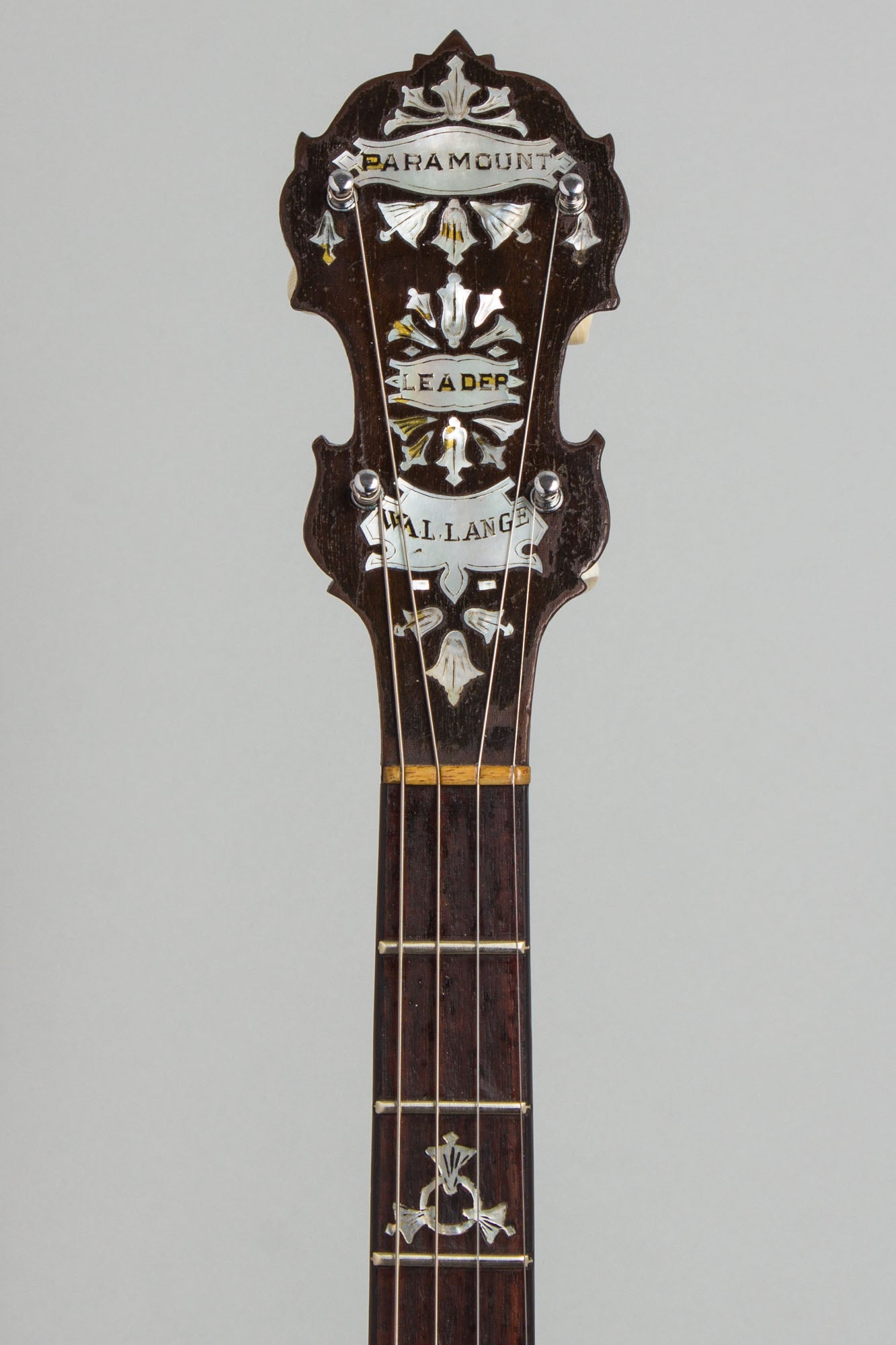 Paramount Leader Tenor Banjo (1929)