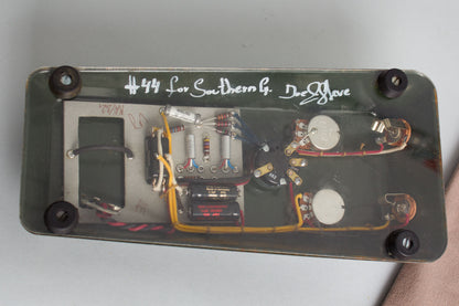 Isle of Tone Haze 69 Fuzz Fuzz Effect (2021)