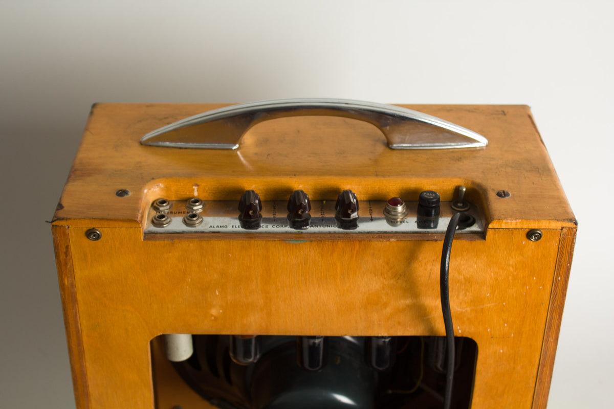 Alamo Amp-5 Tube Amplifier (1952)