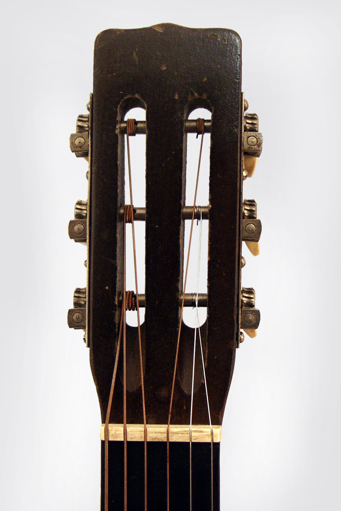Harmony Unlabeled Arch Top Acoustic Guitar (1933)