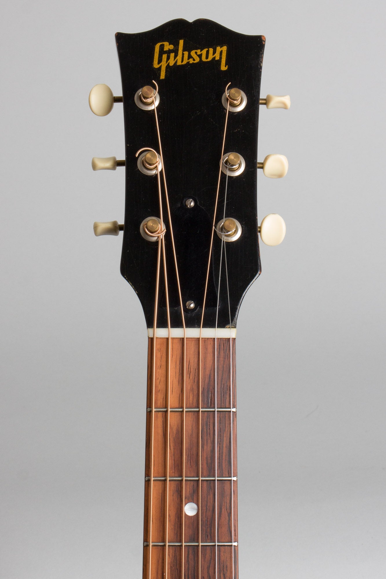 Gibson LG-1 Flat Top Acoustic Guitar (1951)