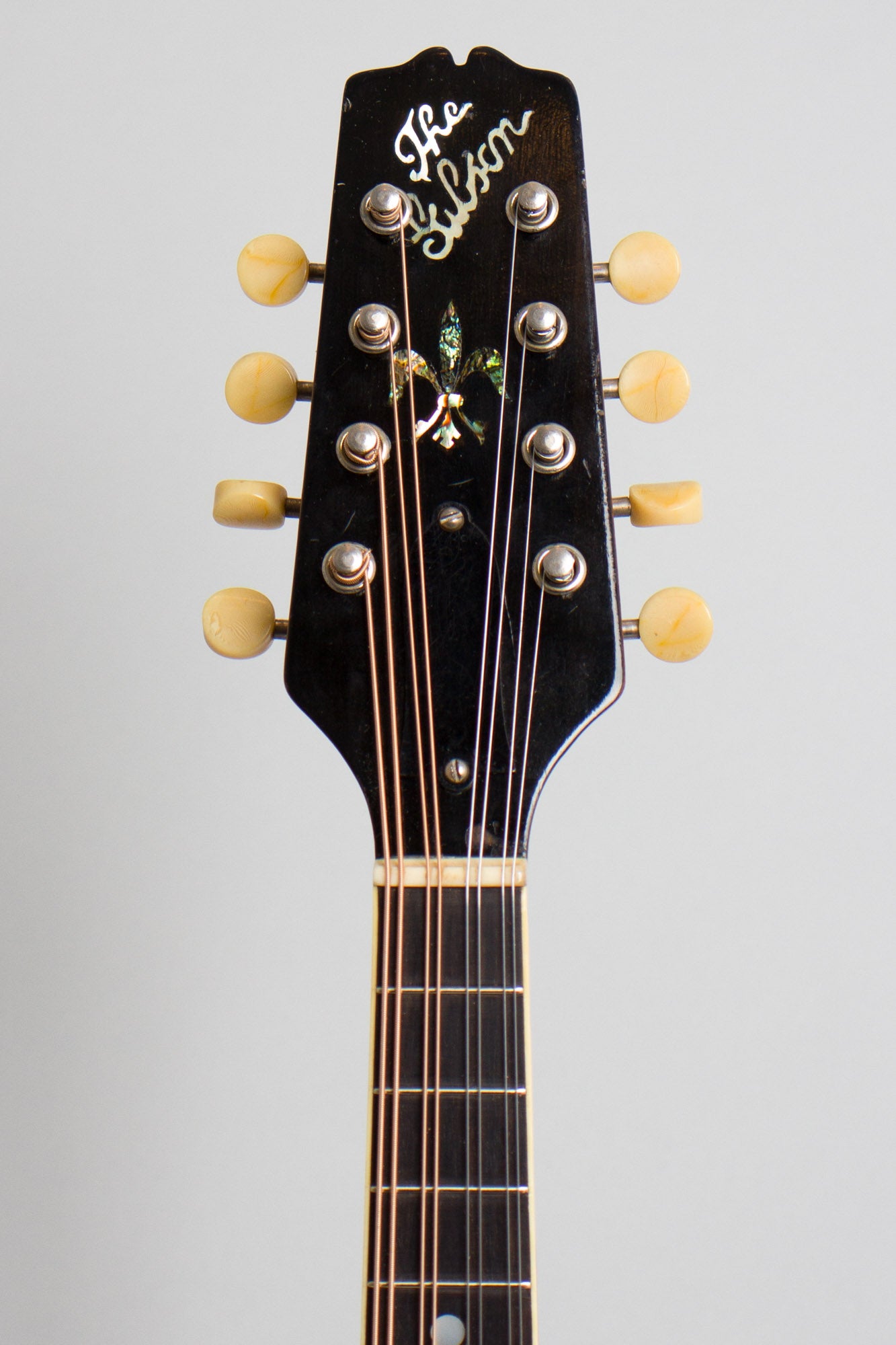 Gibson Model A-4 Snakehead Carved Top Mandolin (1923)