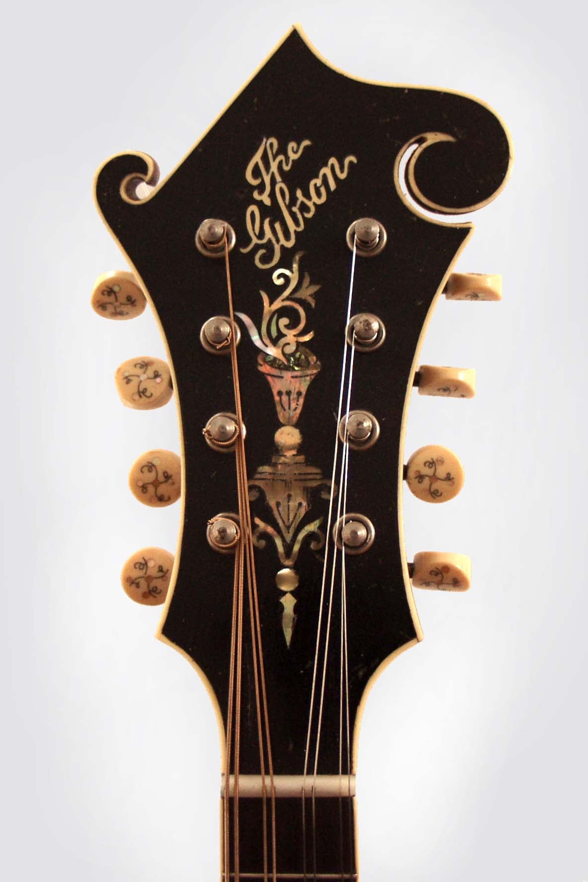 Gibson F-4 Carved Top Mandolin (1915)