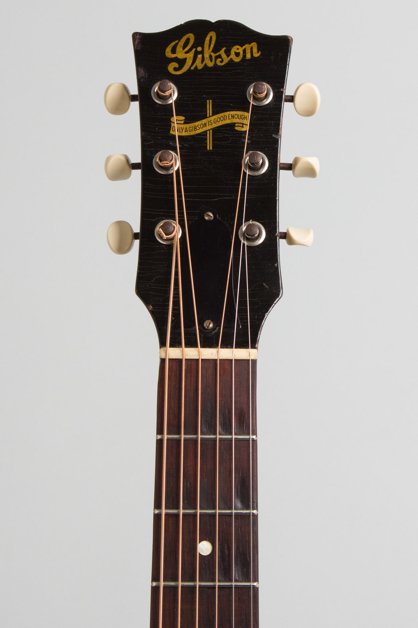 Gibson LG-3 Flat Top Acoustic Guitar (1942)