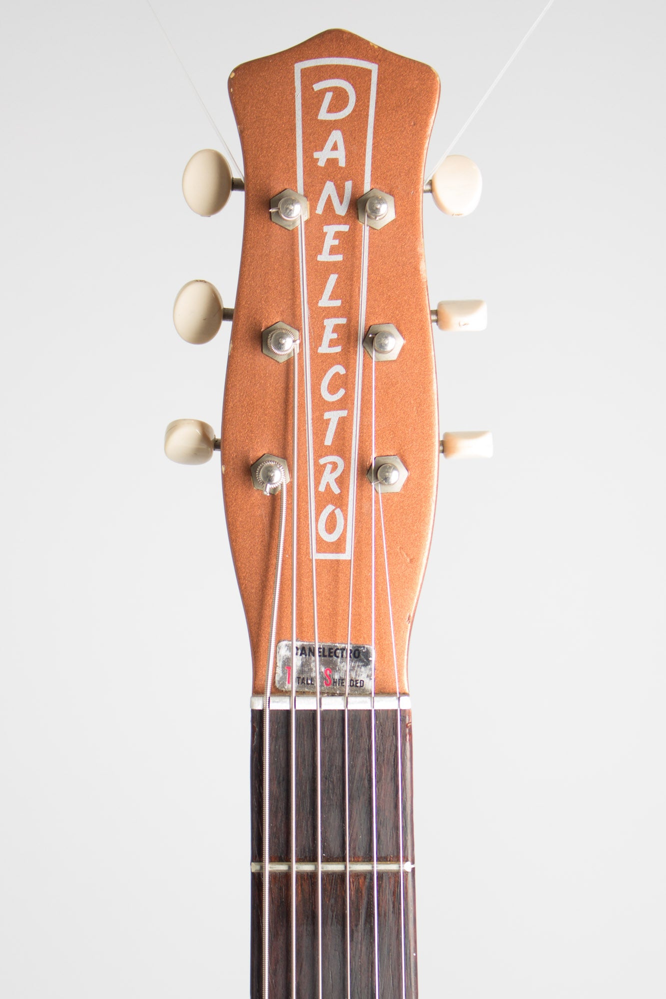 Danelectro Standard Shorthorn Model 3612 Electric 6-String Bass Guitar (1962)