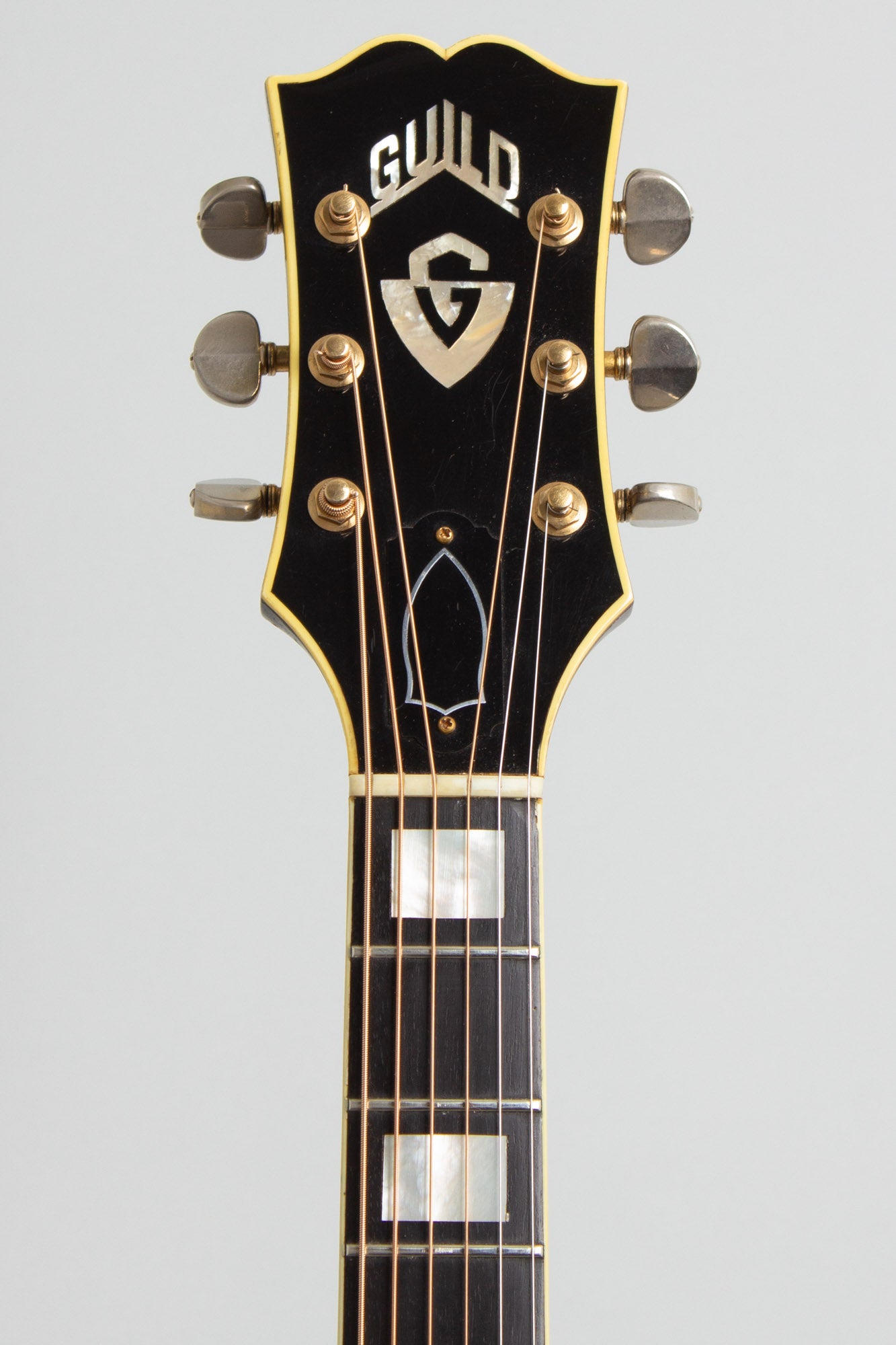 Guild A-350 Arch Top Acoustic Guitar (1966)