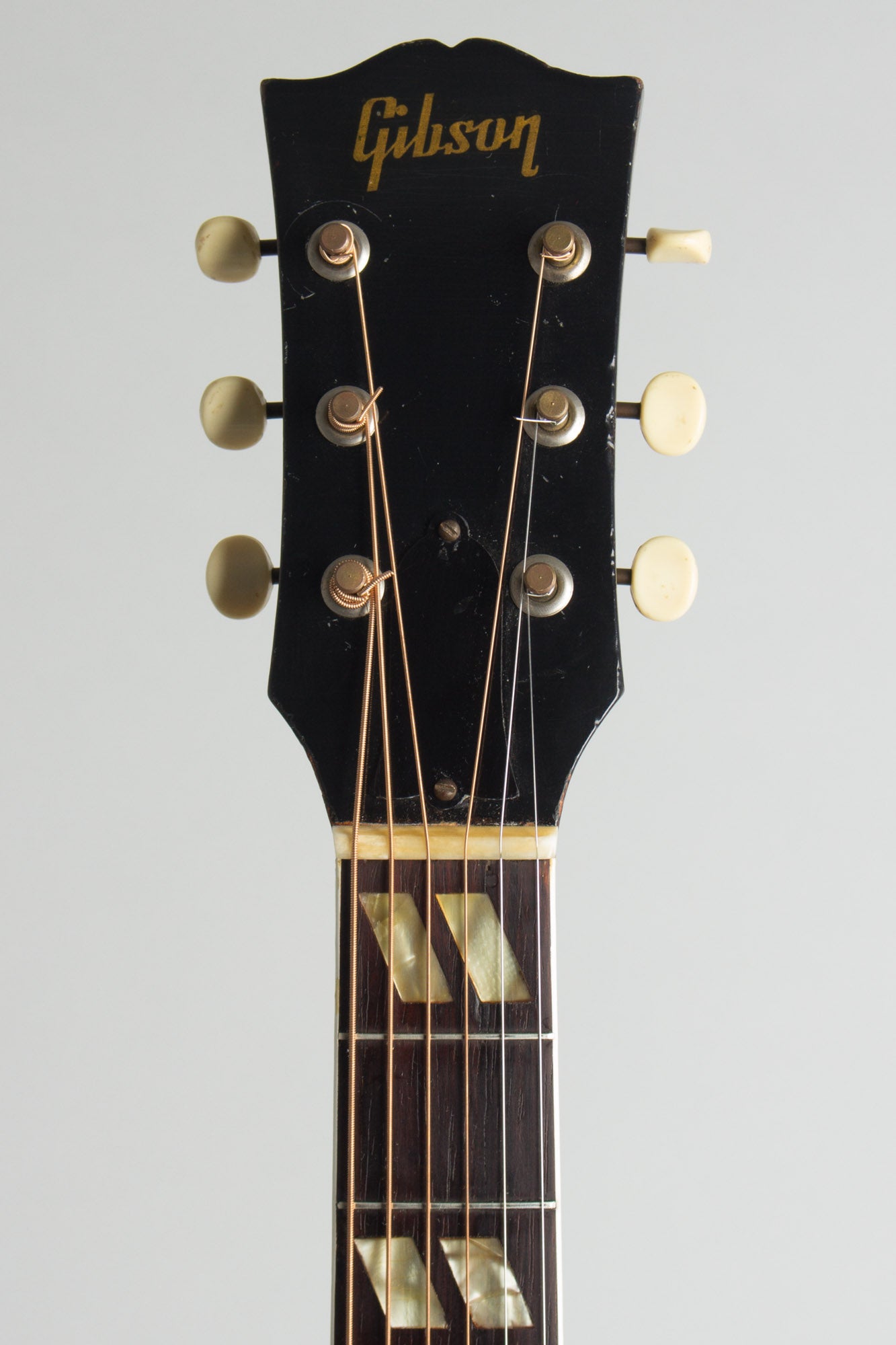 Gibson SJ Southern Jumbo Flat Top Acoustic Guitar (1951)