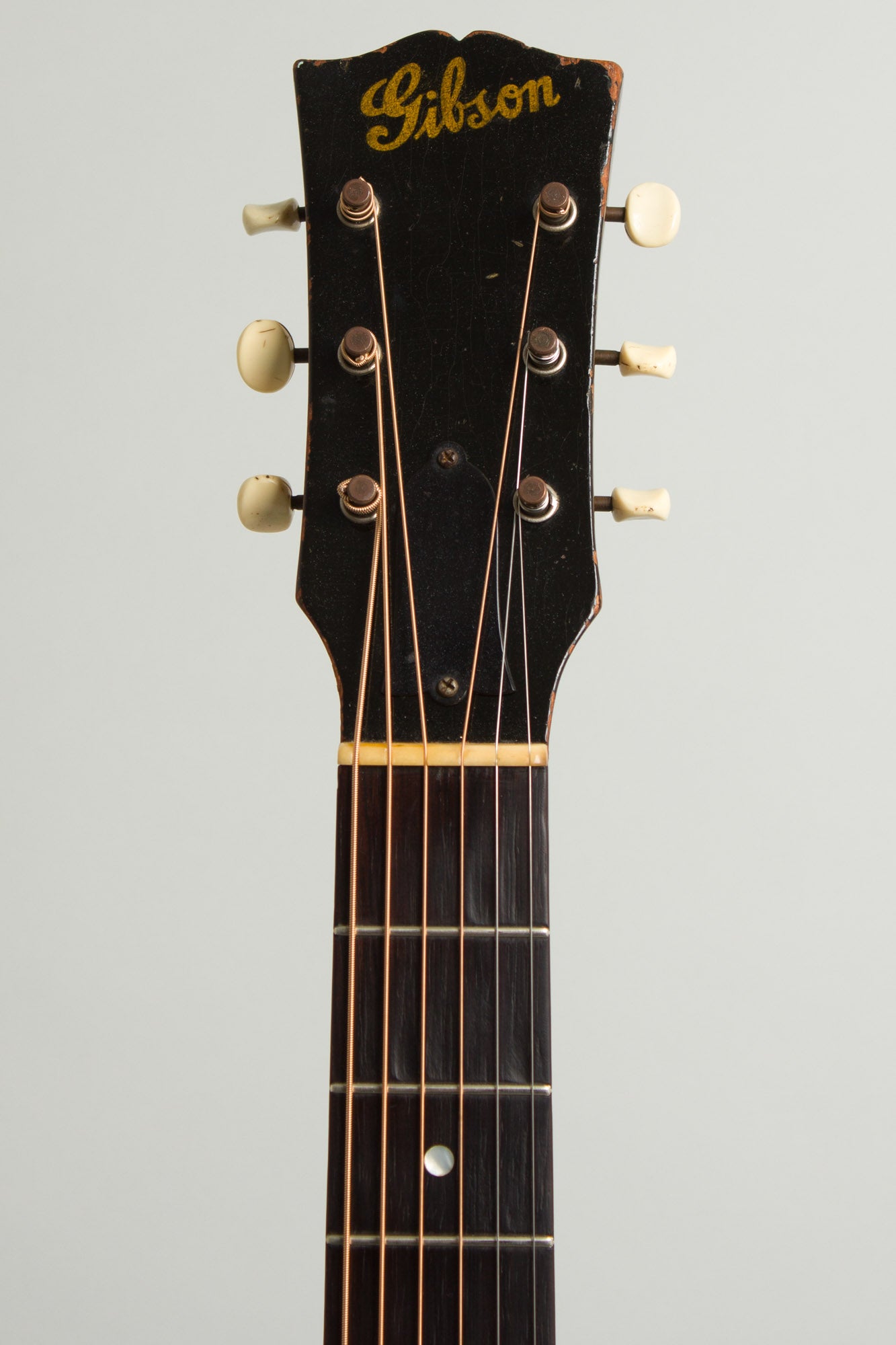 Gibson LG-2 Flat Top Acoustic Guitar (1947)