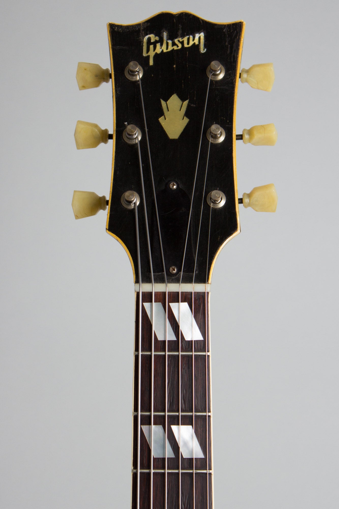 Gibson ES-300 Arch Top Hollow Body Electric Guitar (1948)